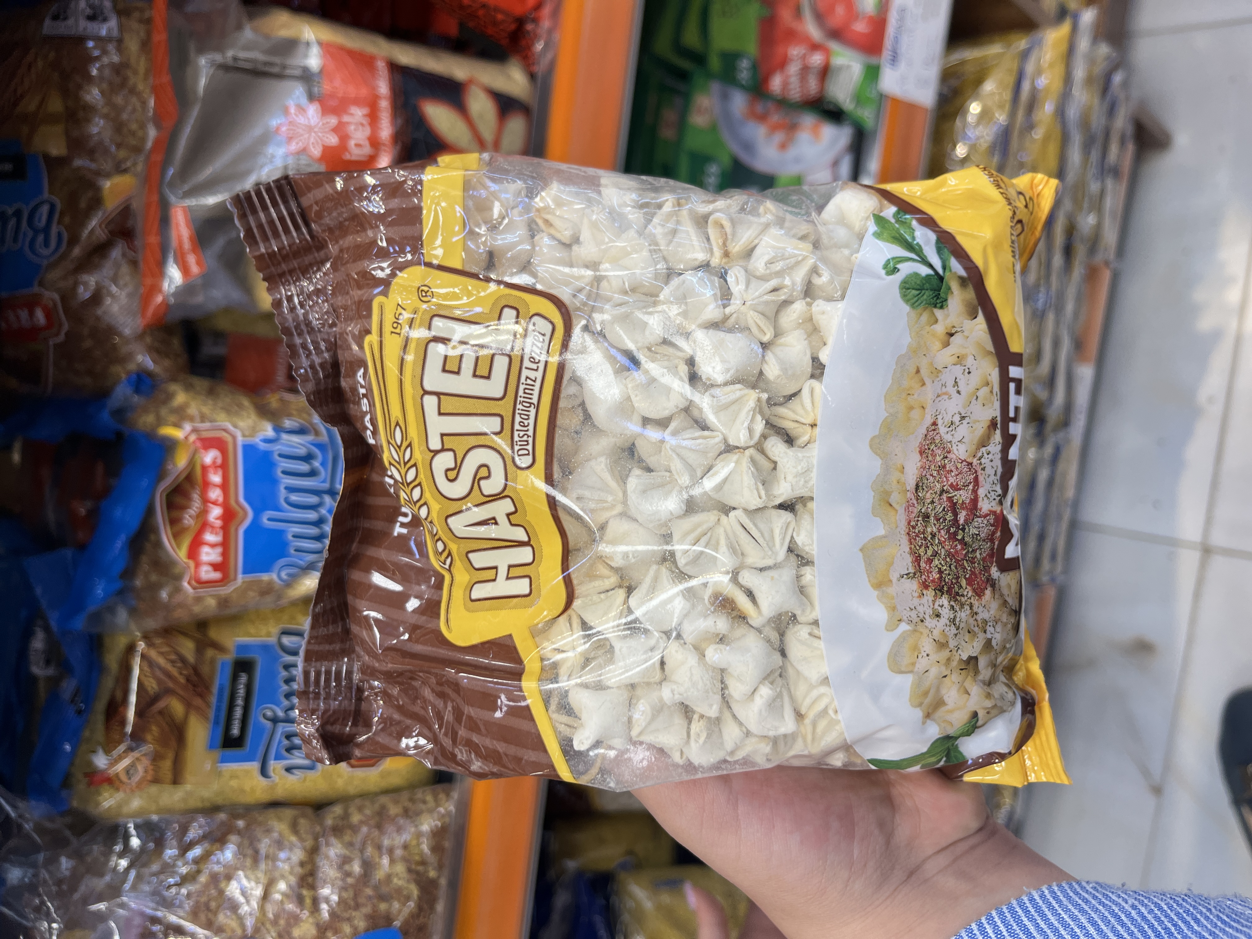 مانتی۴۰۰ گرمی